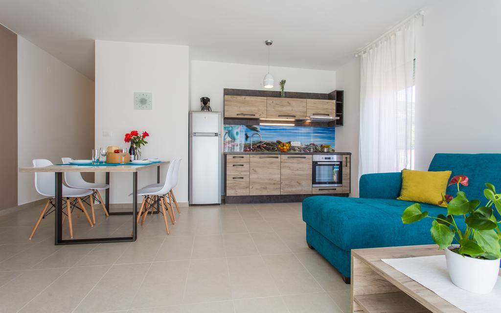 Apartments Viktorija Baška Buitenkant foto