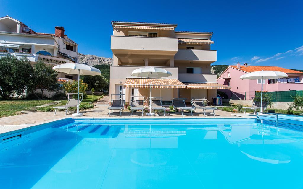 Apartments Viktorija Baška Buitenkant foto